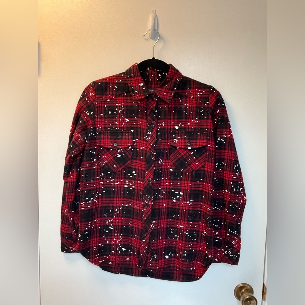 ✨GENERATION LOVE Printed Long Sleeve Button-Up Top Size Small